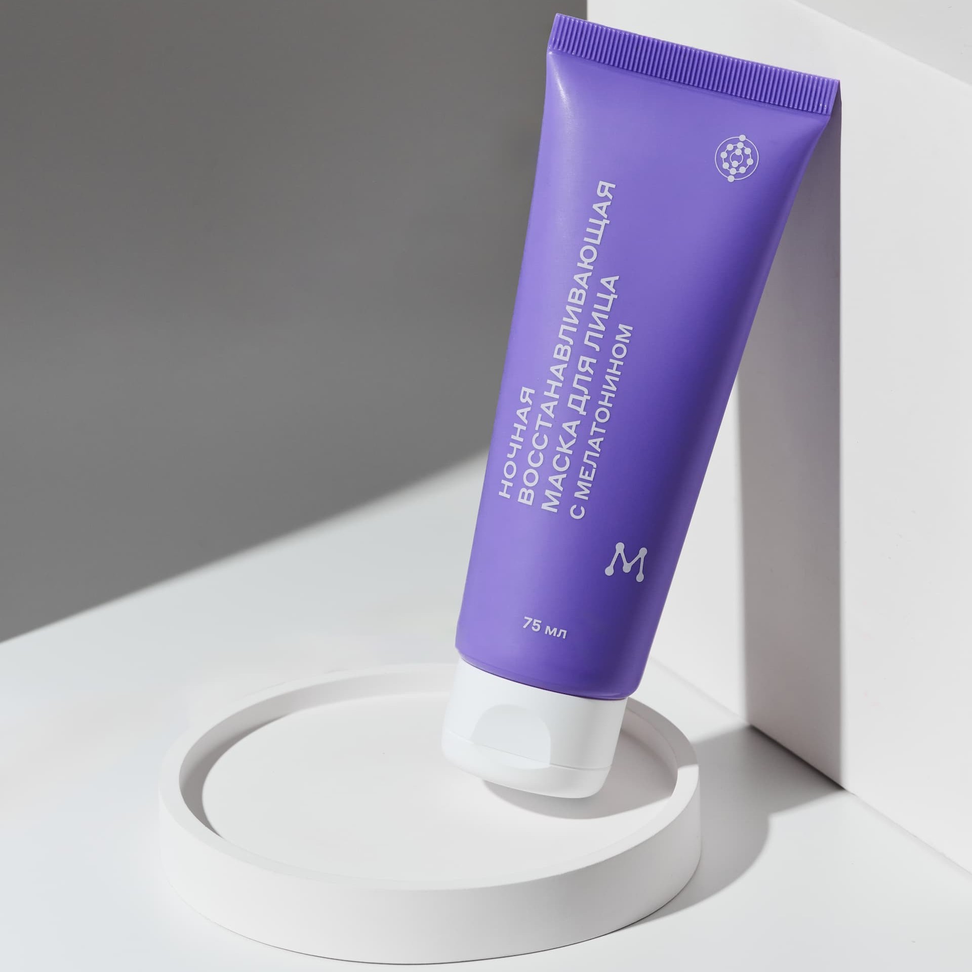 Ночная восстанавливающая маска для лица с мелатонином